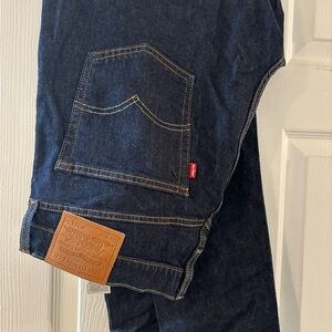 Levi's Men's Deep Indigo Relaxed Jeans worn once W36